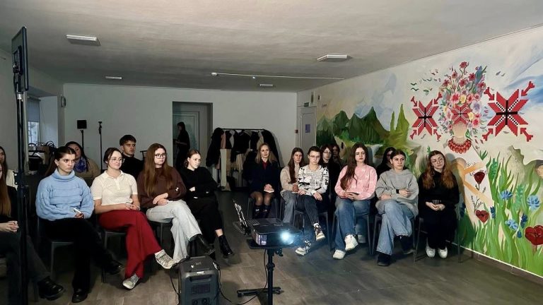 591749076_847662441346784_3372379561380741316_n